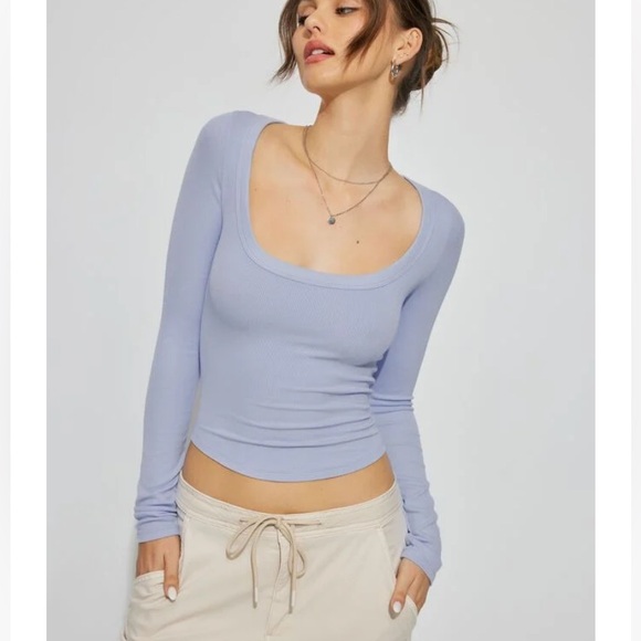 Garage top - Picture 1 of 2